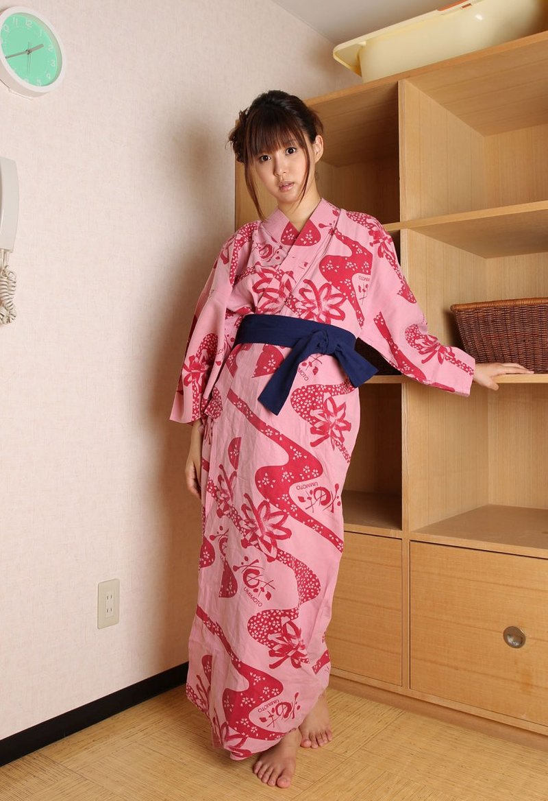 Лидия, 23 года, 4 размер груди